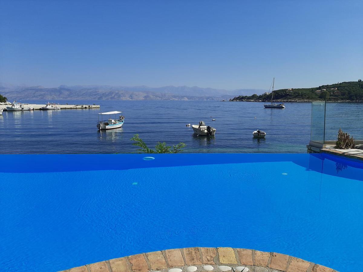 Imerolia Beach Villa Kassiopi Corfu ภายนอก รูปภาพ