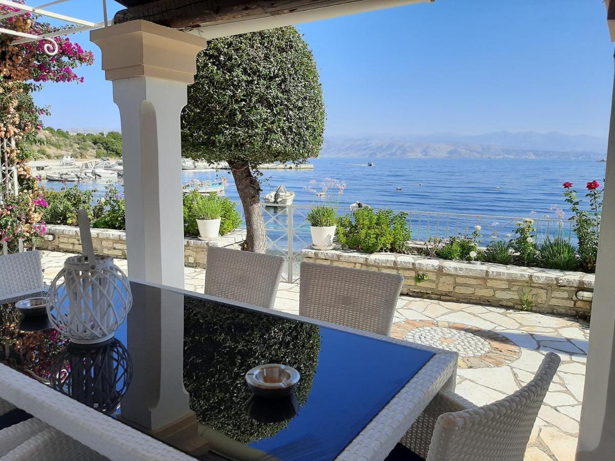Imerolia Beach Villa Kassiopi Corfu ภายนอก รูปภาพ