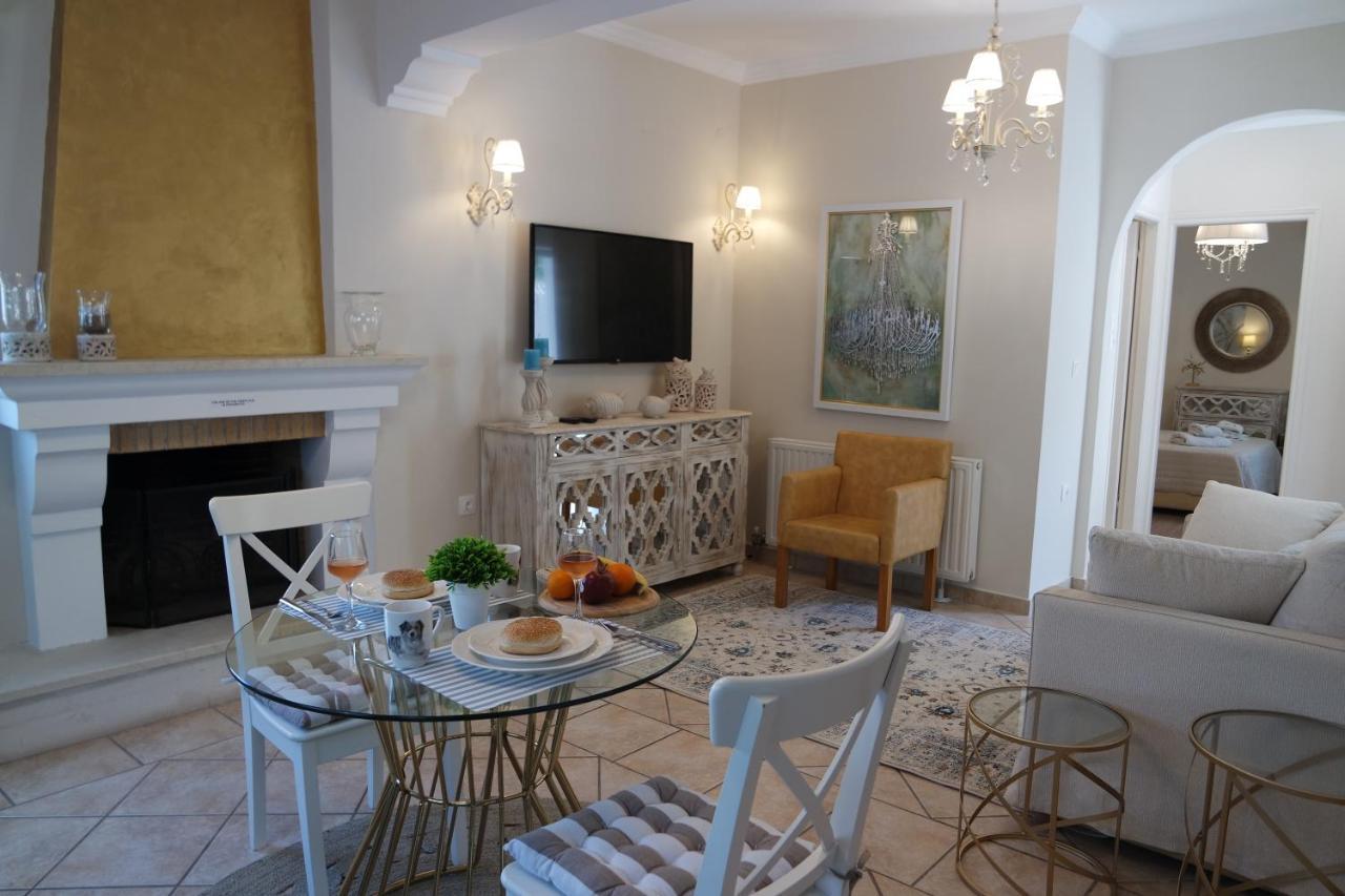 Imerolia Beach Villa Kassiopi Corfu ภายนอก รูปภาพ