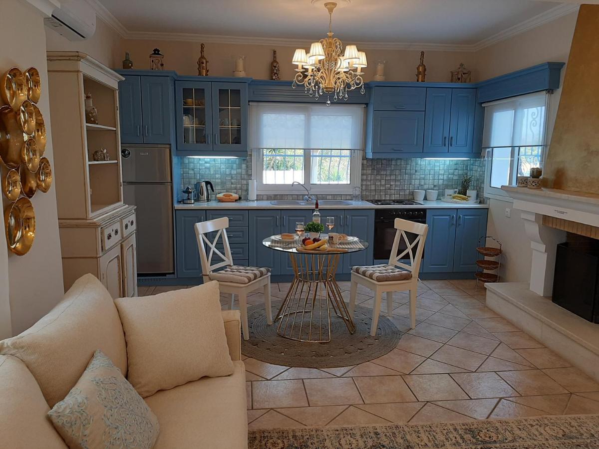 Imerolia Beach Villa Kassiopi Corfu ภายนอก รูปภาพ