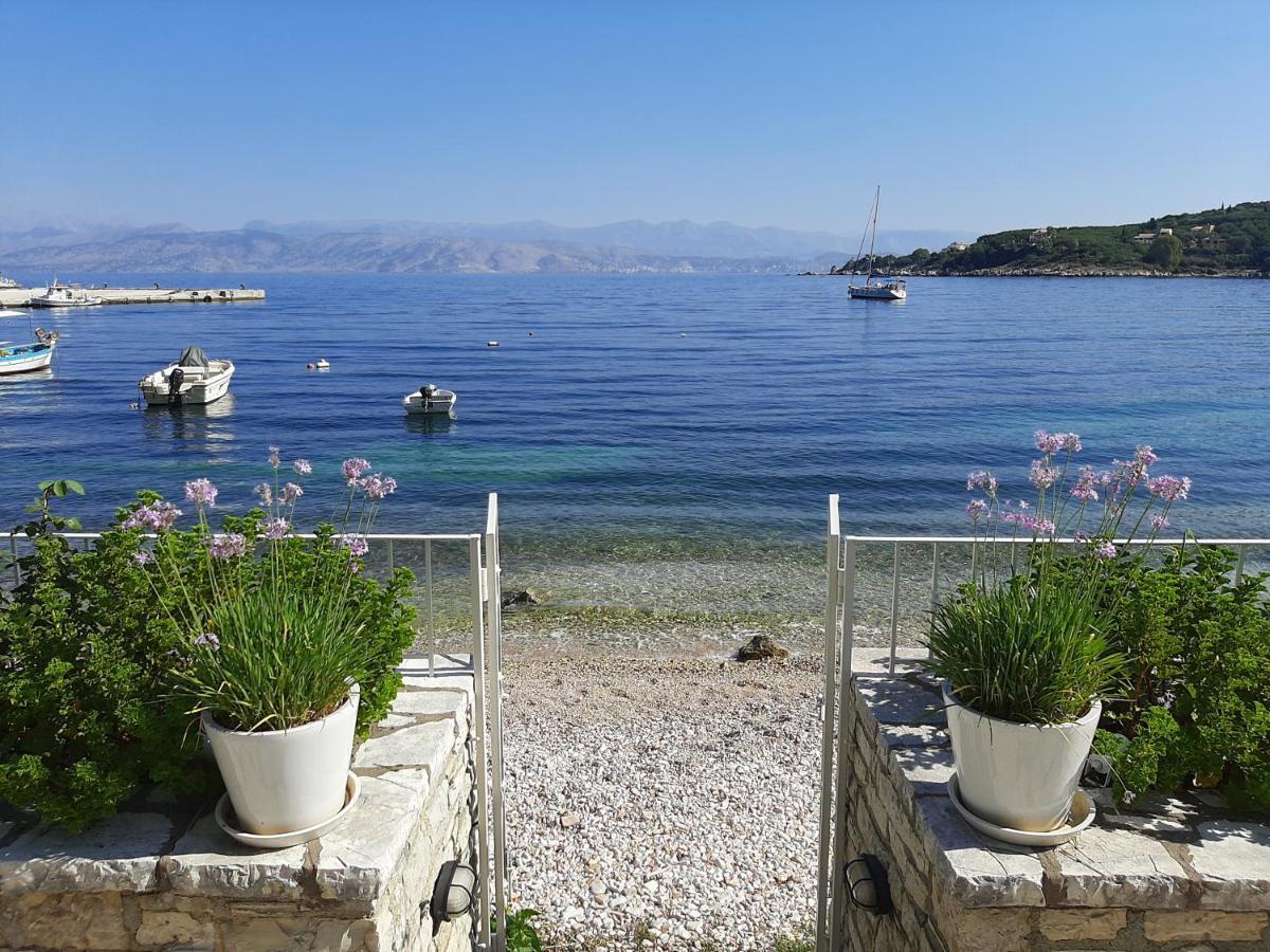 Imerolia Beach Villa Kassiopi Corfu ภายนอก รูปภาพ