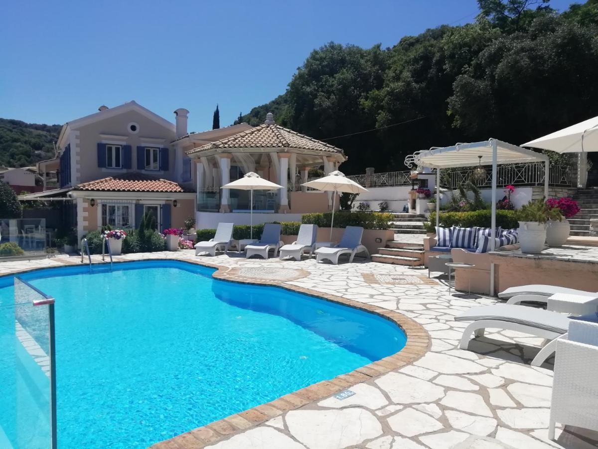 Imerolia Beach Villa Kassiopi Corfu ภายนอก รูปภาพ