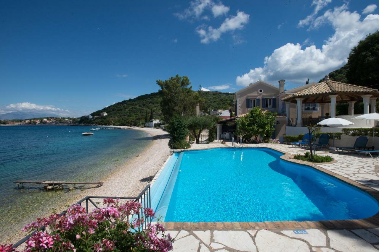 Imerolia Beach Villa Kassiopi Corfu ภายนอก รูปภาพ
