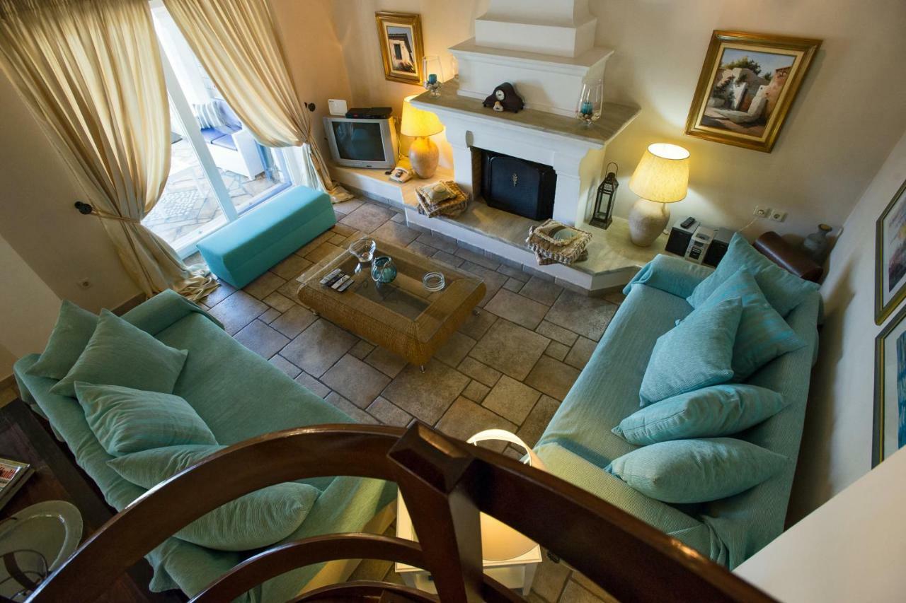 Imerolia Beach Villa Kassiopi Corfu ภายนอก รูปภาพ
