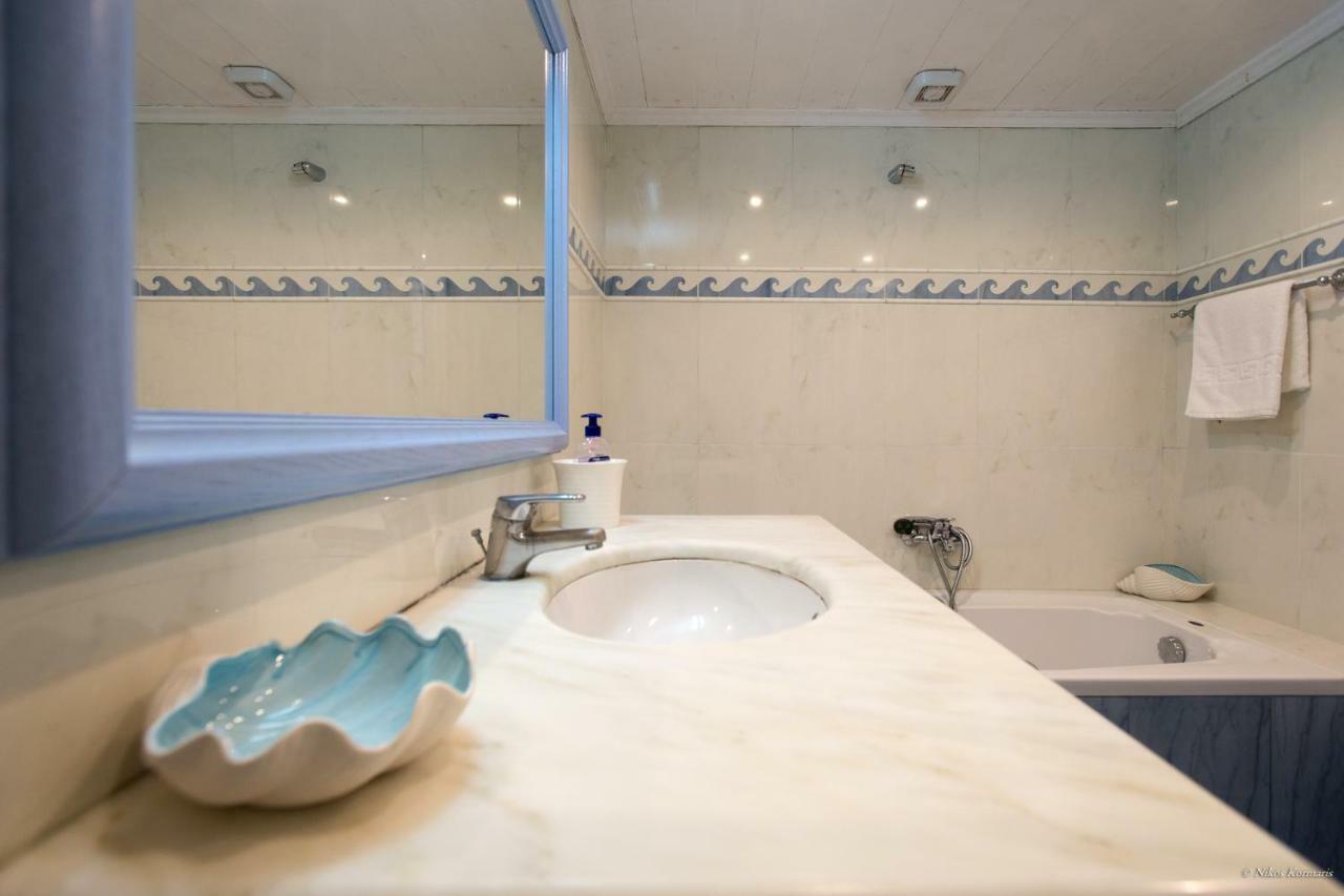 Imerolia Beach Villa Kassiopi Corfu ภายนอก รูปภาพ